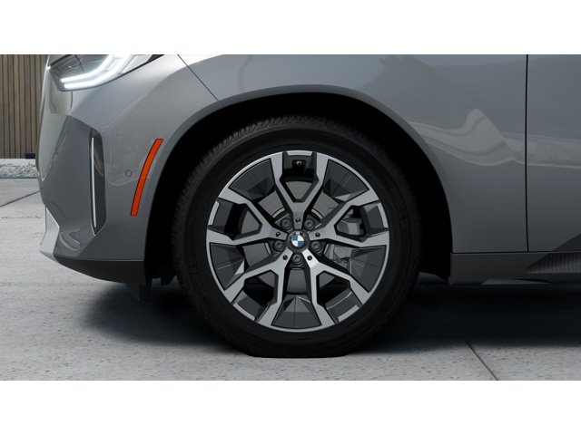 New 2026 Skyscraper Grey Metallic BMW 30 xDrive image 7