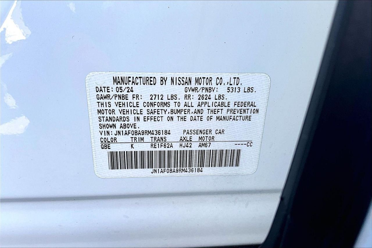 Used 2024 Everest White Pearl Tricoat Nissan ENGAGE image 21