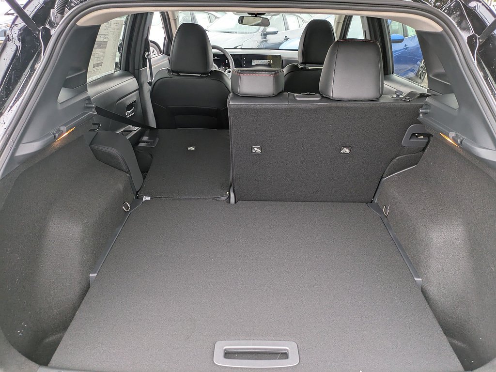 New 2026 Super Black Nissan SR image 12