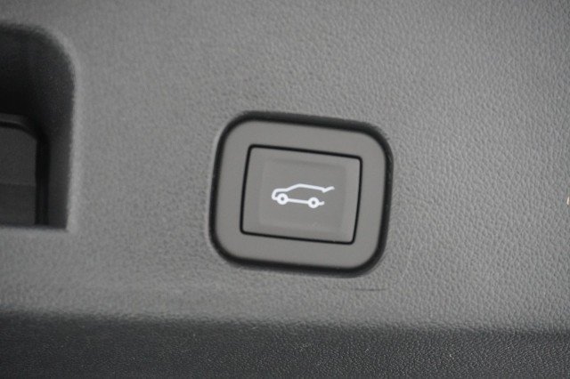 2026 Buick Enclave Preferred - Photo 10