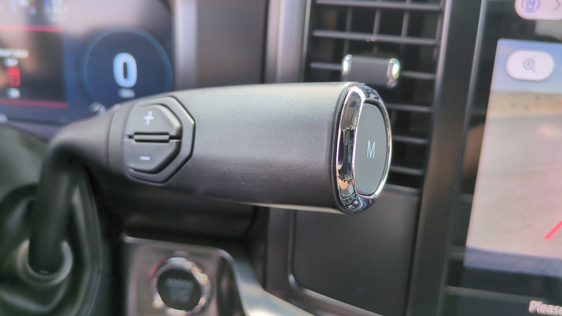 New 2026 Carbonized Gray Metallic Ford LARIAT image 13