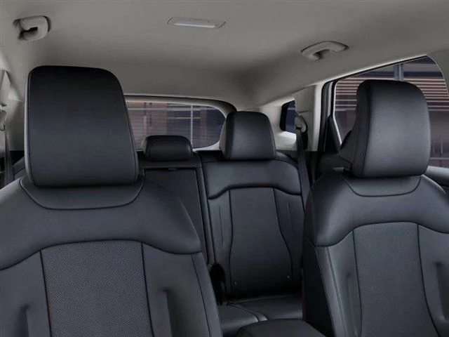 New 2026 Snow White Pearl Kia EX image 27