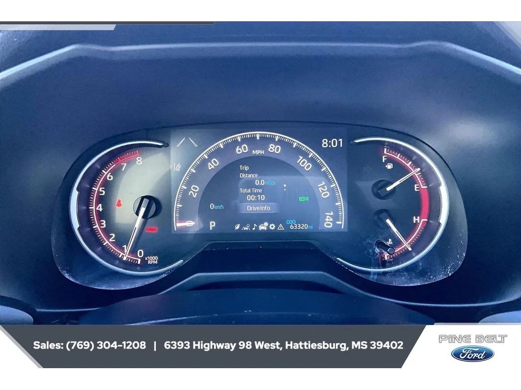 Used 2023 Silver Sky Metallic Toyota XLE Premium image 14