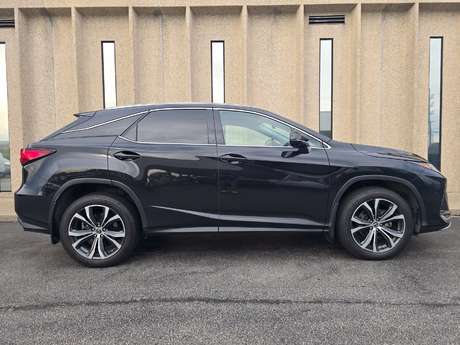 Used 2021 Black Lexus RX 350 image 23