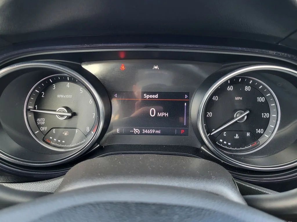 Used 2023 Moonstone Gray Metallic Buick Select image 12