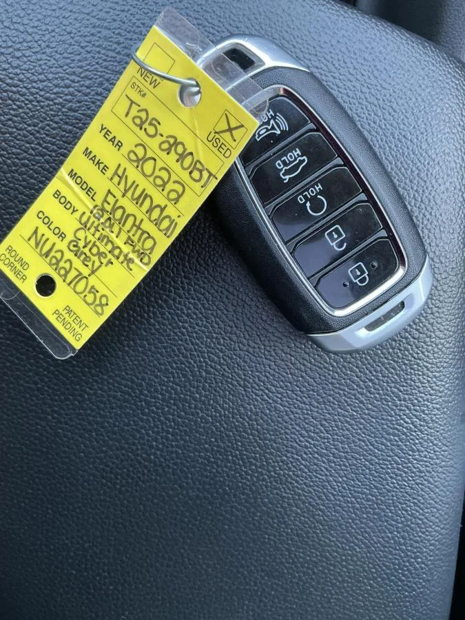 Used 2022 Grey Hyundai Ultimate image 11