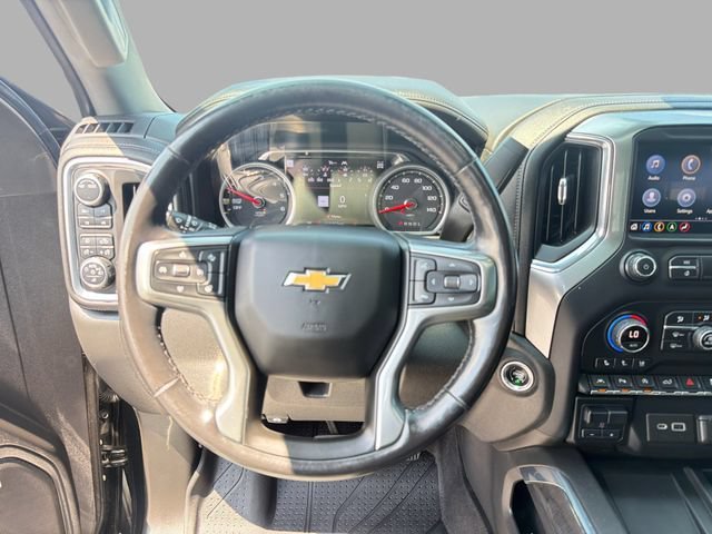 Used 2021 BLACK Chevrolet LTZ image 16