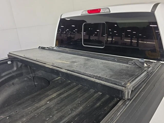 Used 2019 Oxford White Ford Lariat image 11