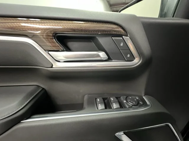 New 2026 Black Chevrolet LT image 24