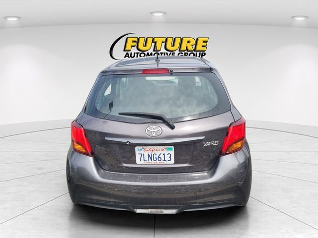 Used 2015 Gray Toyota L image 4