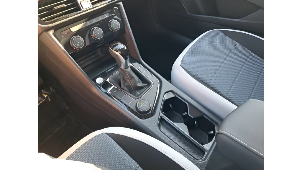 New 2025 Gray Volkswagen 1.5T S image 28