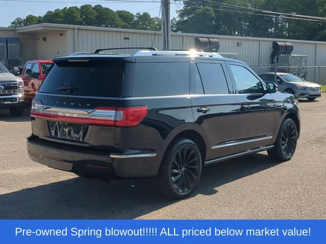 Used 2020 Black Lincoln Reserve image 13