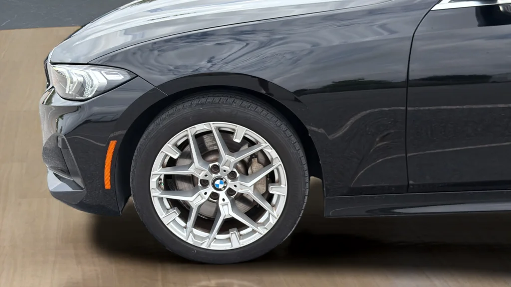 Used 2025 Black BMW 330i image 18