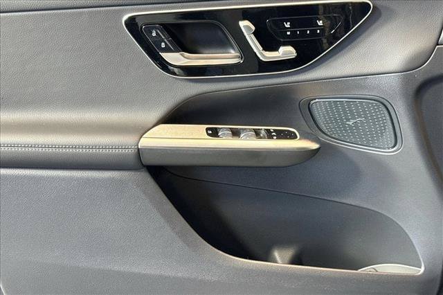 New 2026 Graphite Grey Metallic Mercedes-Benz GLC 300 image 46