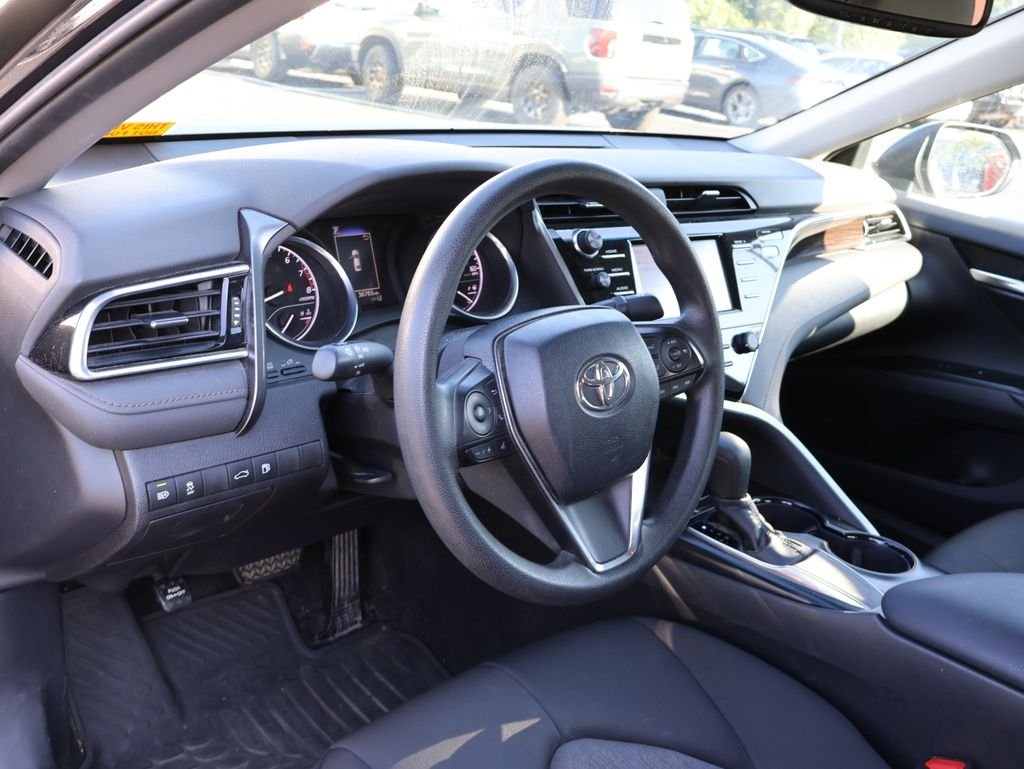 Used 2018 Blue Toyota LE image 8