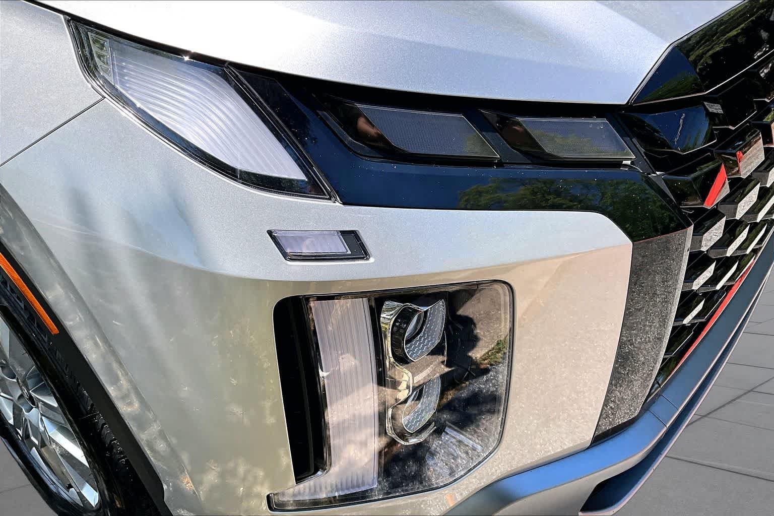 Used 2025 Typhoon Silver Hyundai SEL image 28