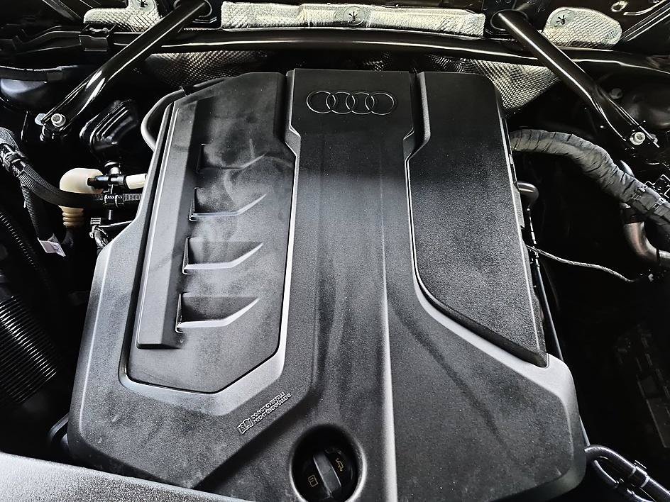 Used 2025 Black Audi Premium Plus image 36