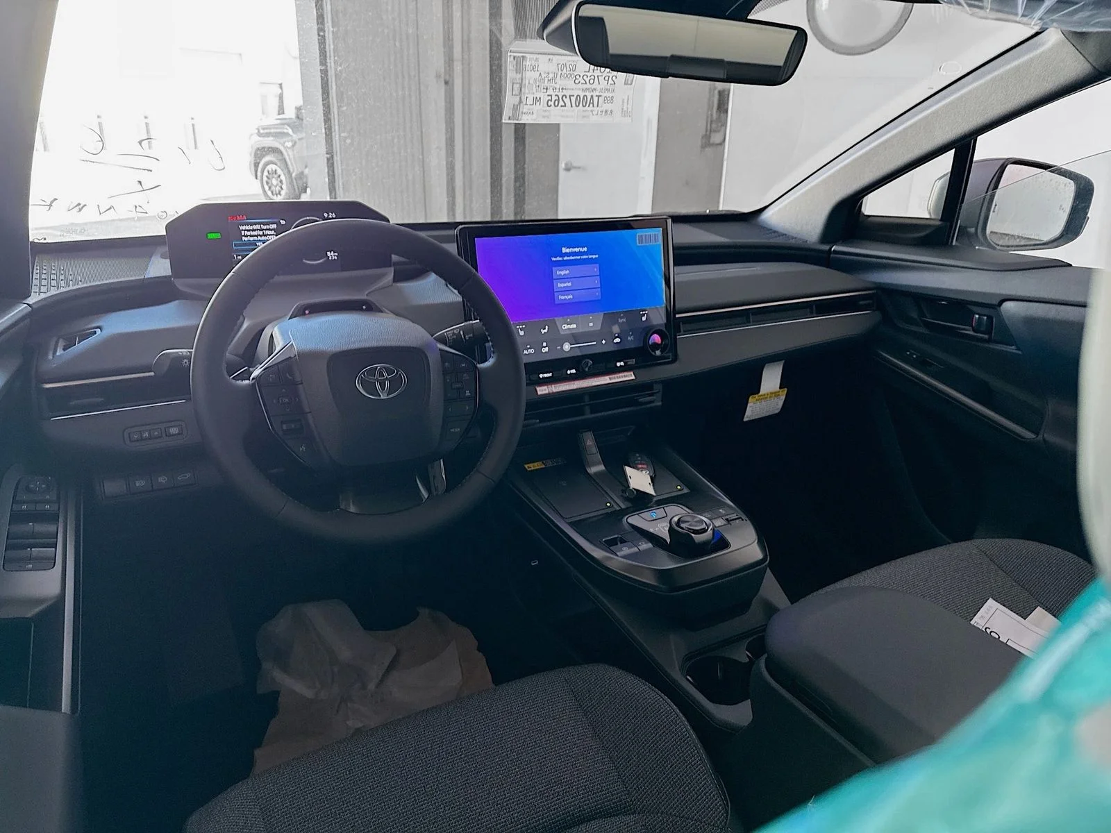 2026 Toyota bZ XLE - Photo 15