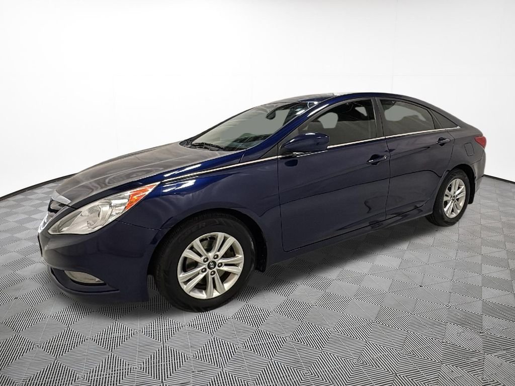 Used 2013 Hyundai Sonata GLS with VIN 5NPEB4AC8DH529611 for sale in Eau Claire, WI