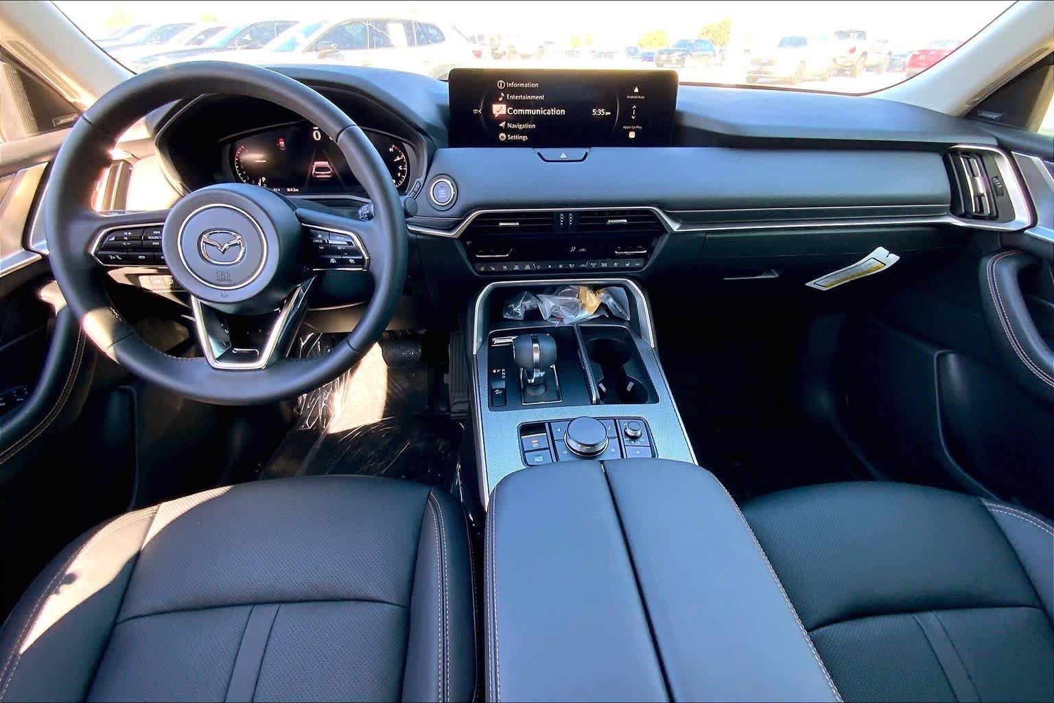 View vehicle photo 5