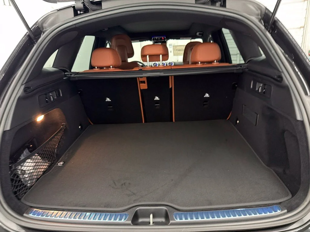 New 2027 Gray Mercedes-Benz GLC 300 image 25