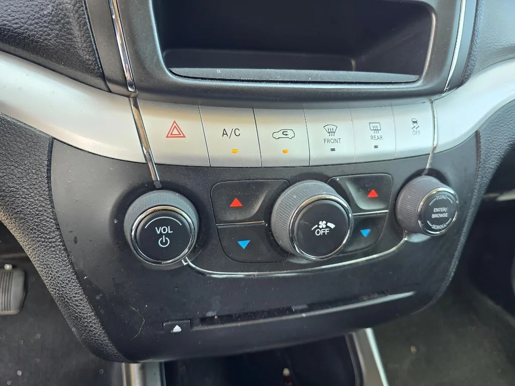 Used 2019 Vice White Dodge SE image 17