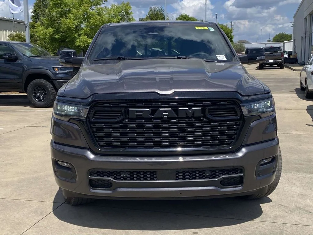 New 2026 Granite Crystal Metallic Clear-Coat Exterior Paint RAM Big Horn/Lone Star image 32