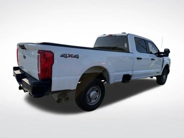 Used 2024 White Ford XL image 10