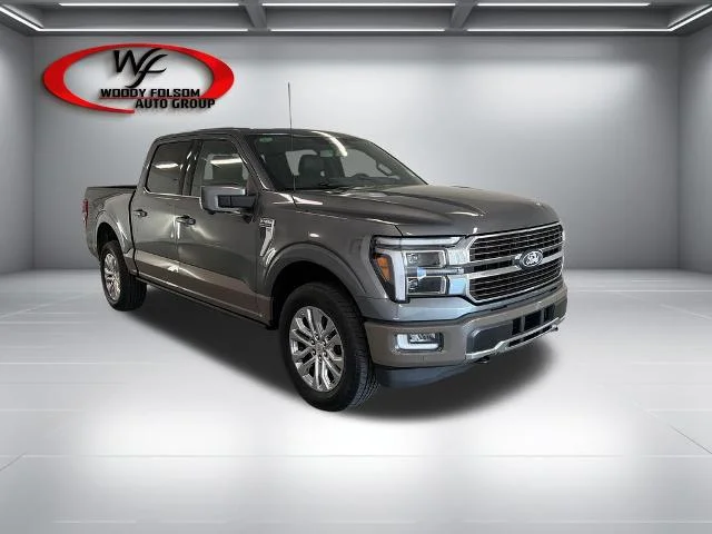 New 2026 Carbonized Gray Metallic Ford King Ranch® image 20