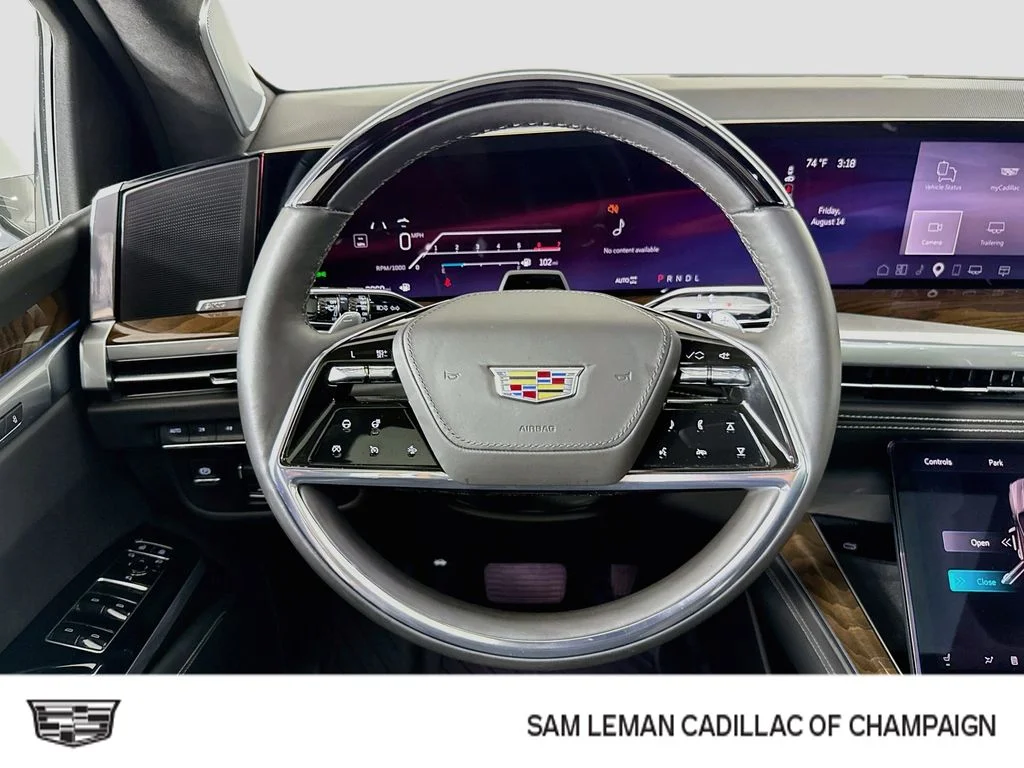 Used 2025 White Cadillac Sport Platinum image 11