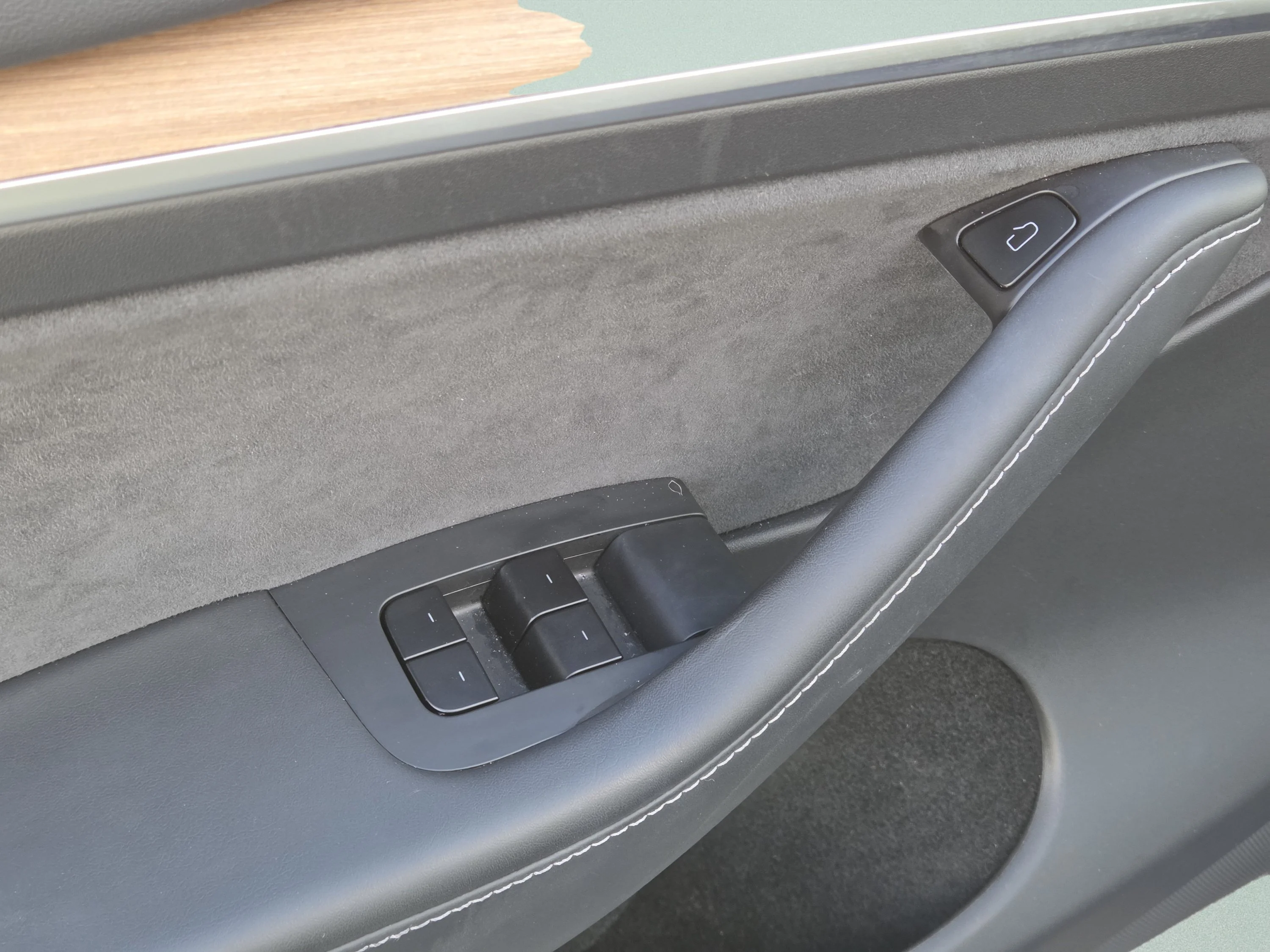 Used 2025 Blue Tesla Long Range image 32