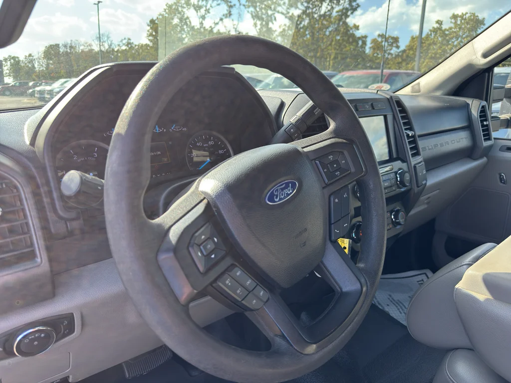 Used 2021 Oxford White Ford XL image 12
