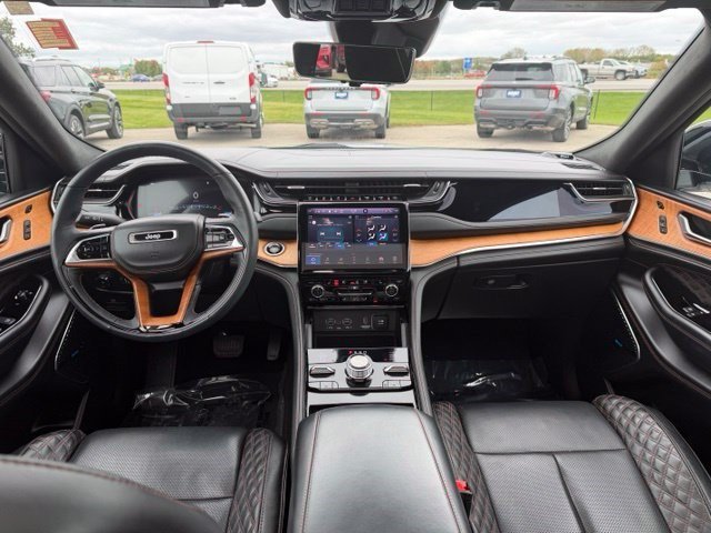 Used 2023 Bright White Clearcoat Jeep Summit Reserve image 33