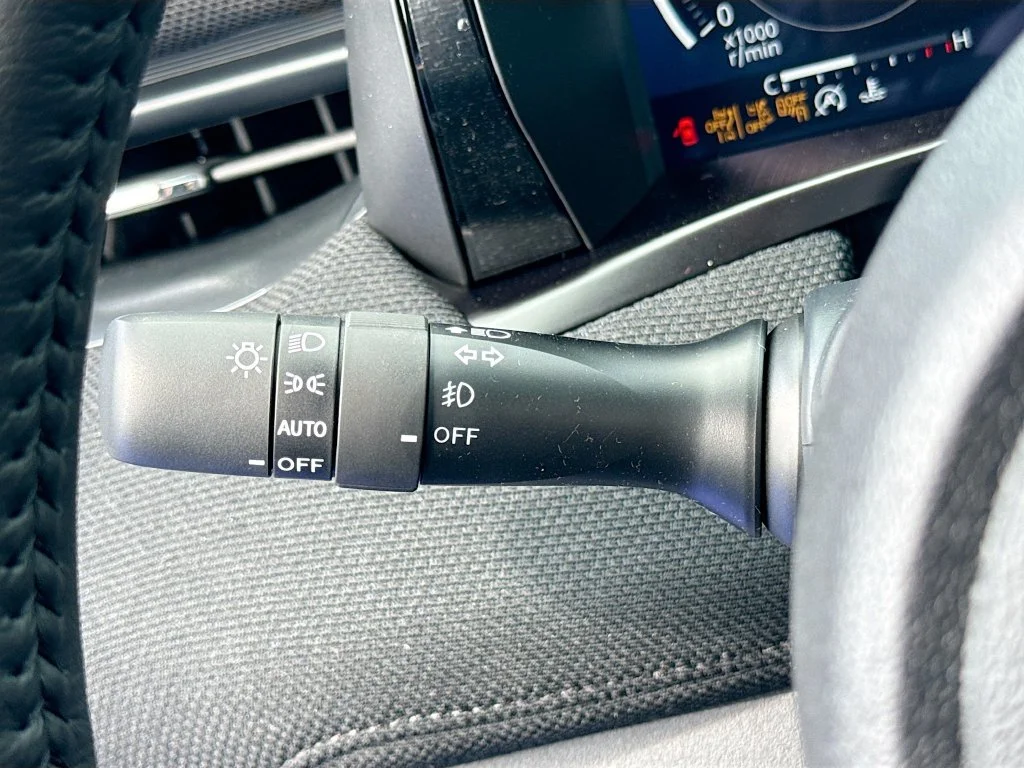 New 2026 CRYSTAL BLACK SILICA Subaru Limited image 13