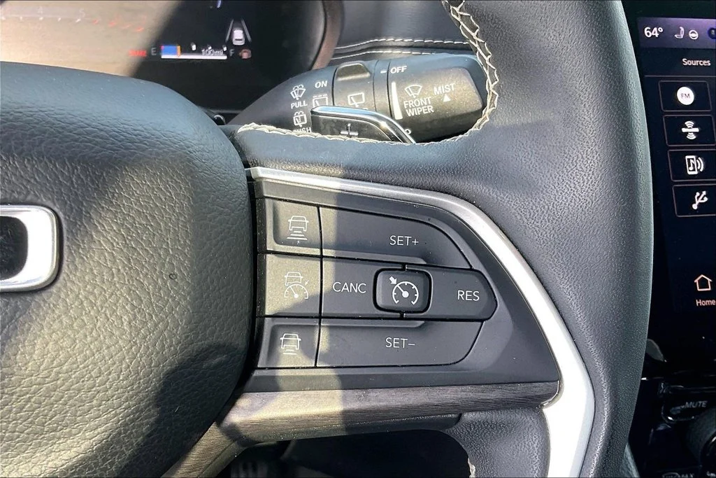 Used 2024 Diamond Black Jeep 4xe image 18