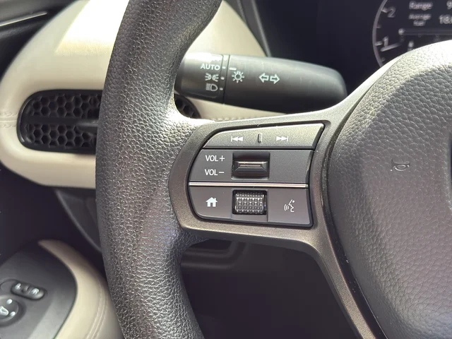 Used 2026  Honda LX image 19