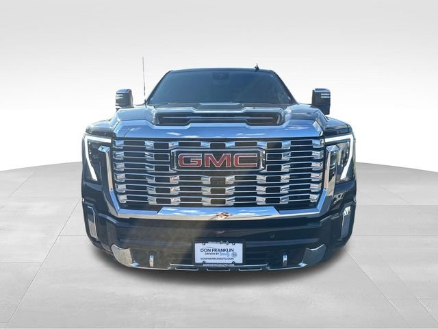 Used 2024 Black GMC Denali image 8