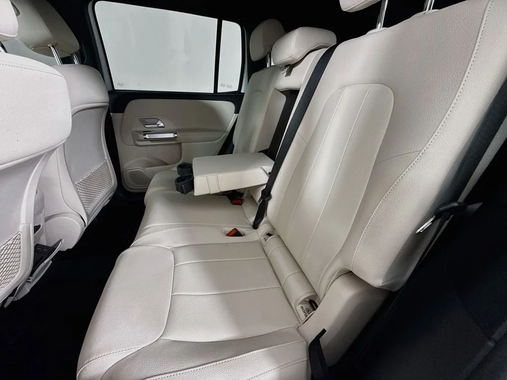 Used 2024 White Mercedes-Benz GLB 250 image 23