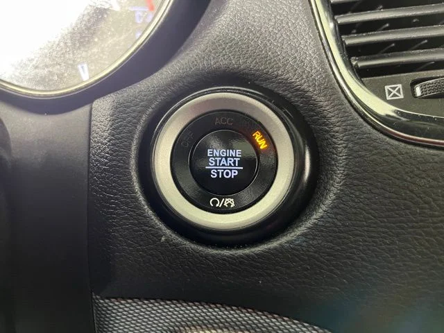 Used 2020 White/off-white Dodge R/T image 24