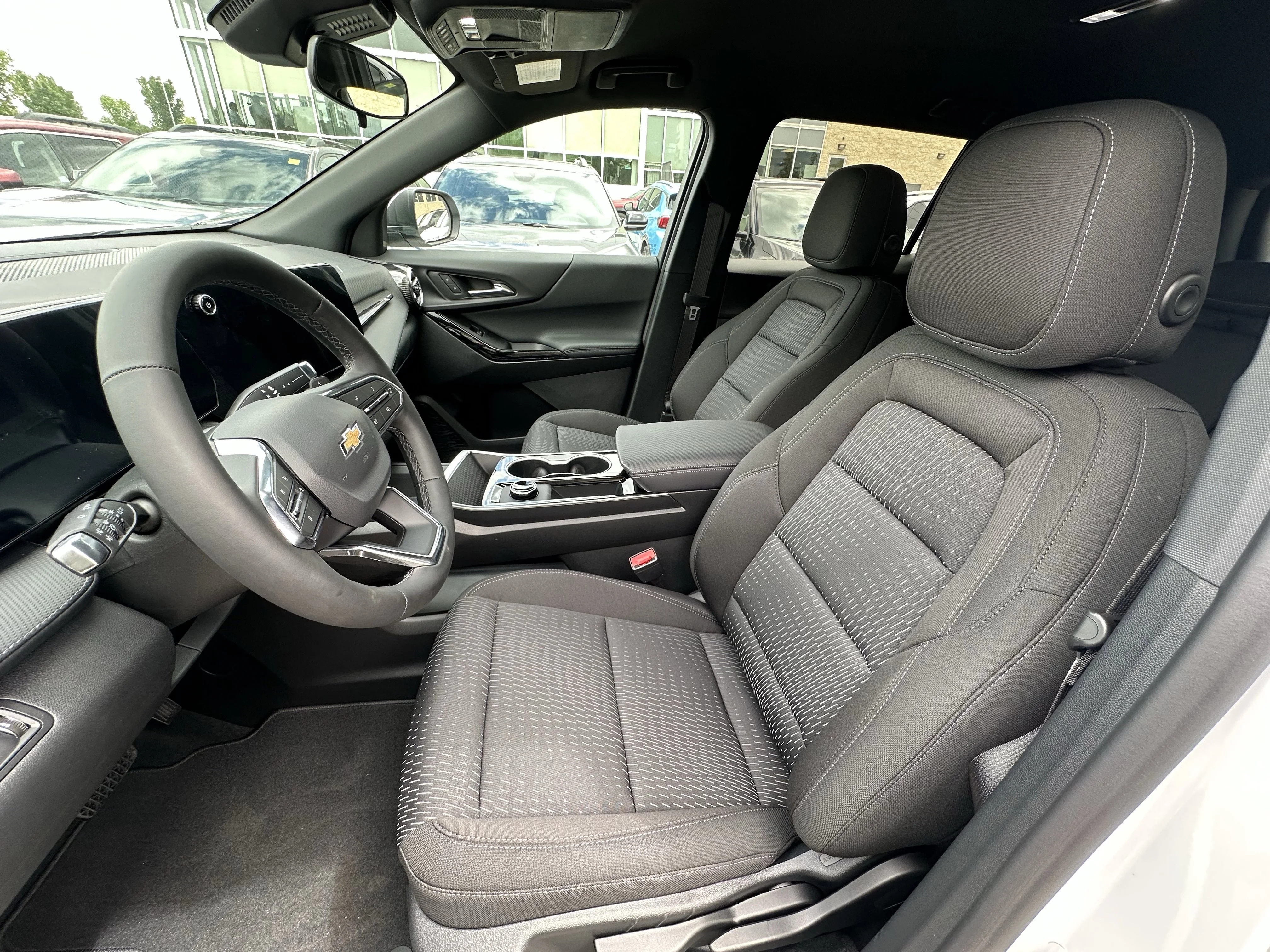 New 2026 Summit White Chevrolet FWD LT image 10
