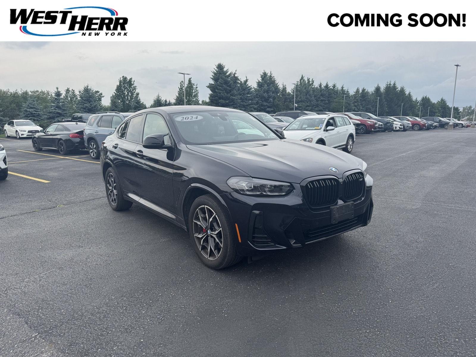2024 BMW X4 M40i's photo
