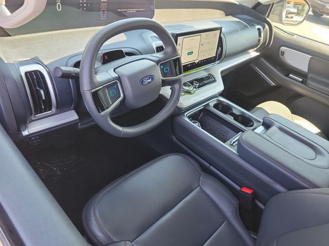 Used 2025 Silver Ford Active image 6