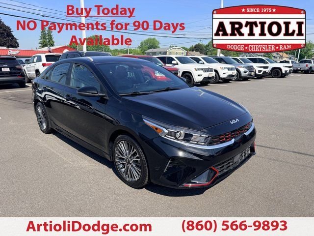 2023 Kia Forte GT-Line AT's photo