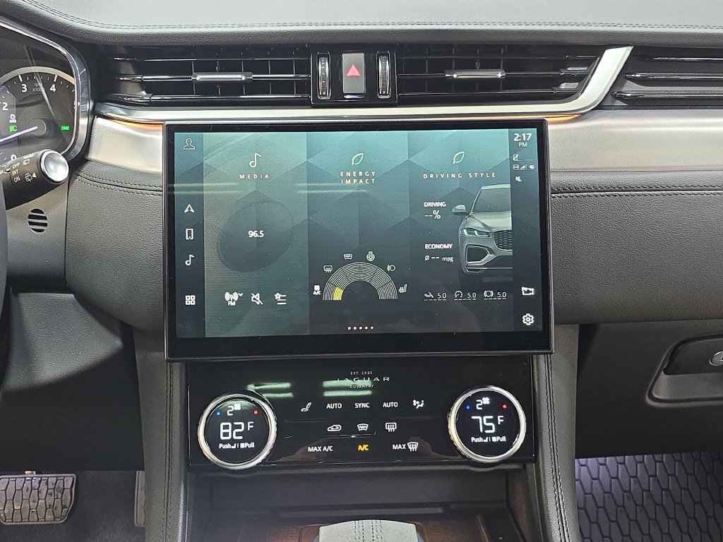2023 Jaguar F-Pace S - Photo 21