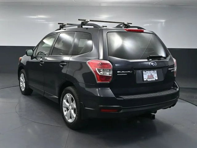 Used 2016 Gray Subaru 2.5i Premium image 7
