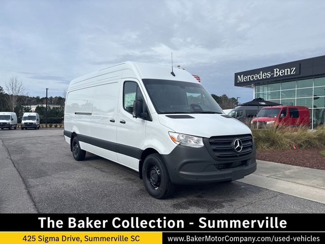 2026 Mercedes-Benz Sprinter 2500 Cargo 170 WB
