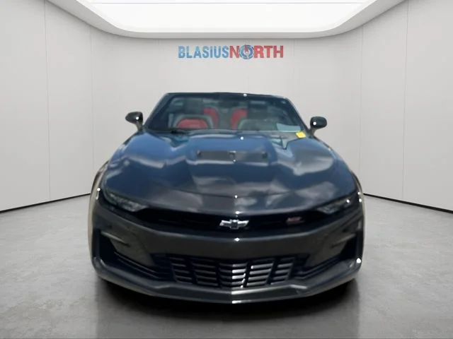 Used 2021 Black Chevrolet SS image 41