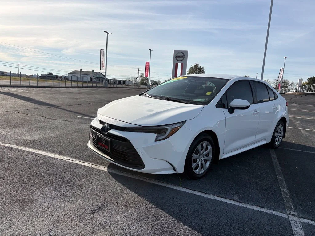 Used 2023 White Toyota LE image 7