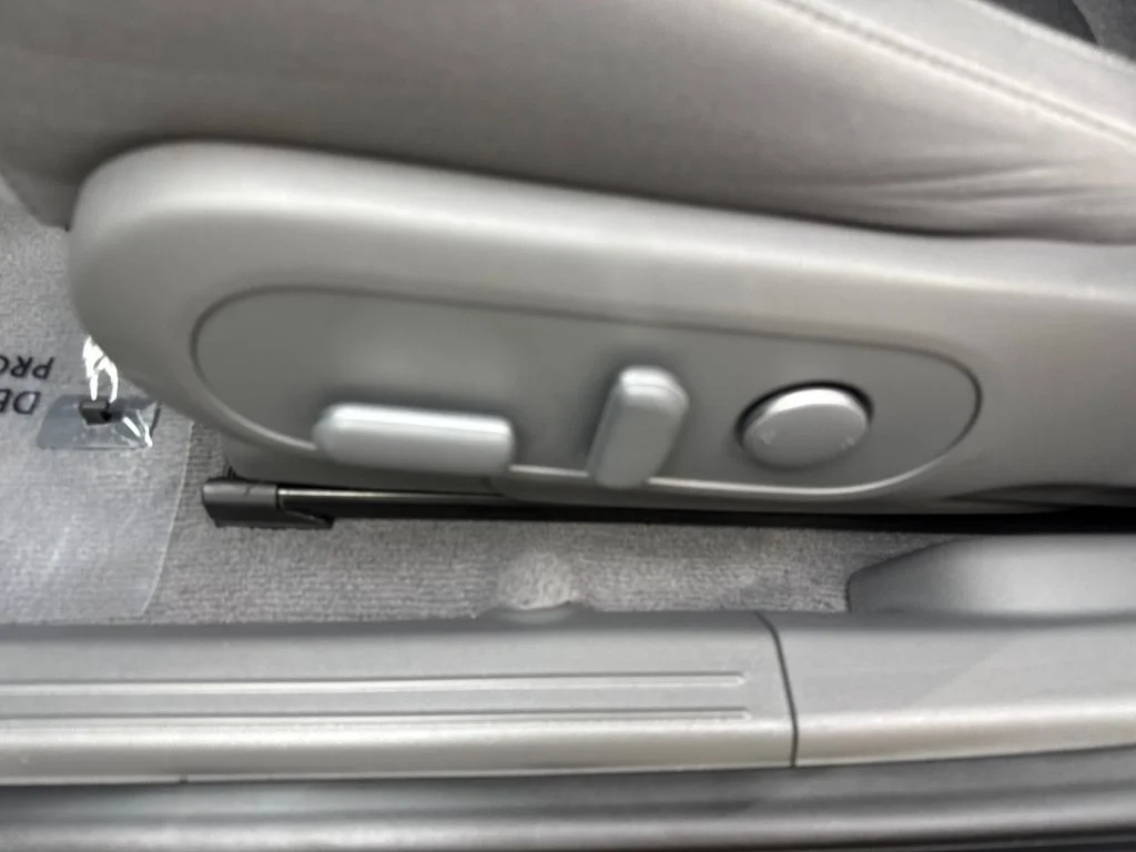 Used 2024 Green Hyundai SEL image 30