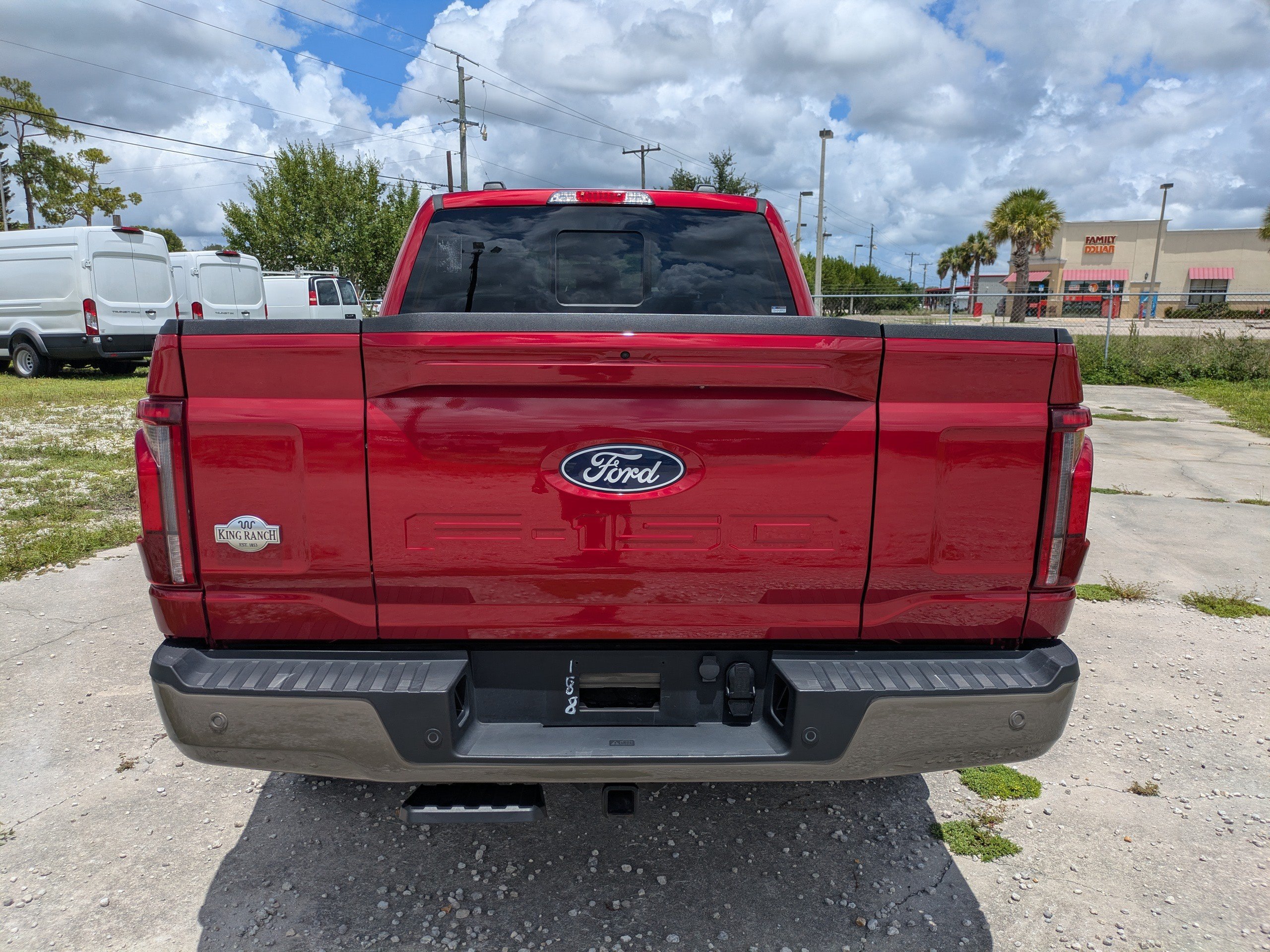 Used 2025  Ford King Ranch image 5